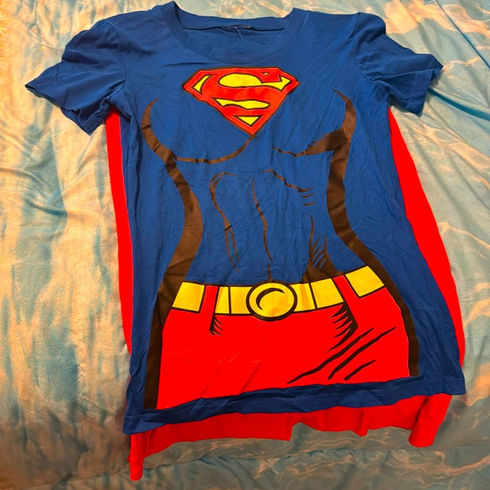 Superman shirt X-S or S fits both